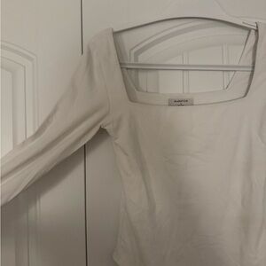 Babaton Aritzia White Long Sleeve bodysuit (unbottons) size medium